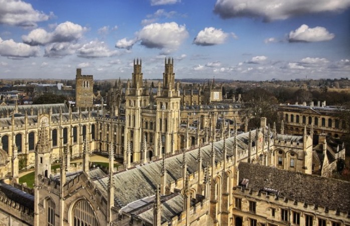St Giles International<br/> OXFORD