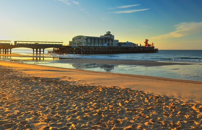 ETC International College <br/> BOURNEMOUTH