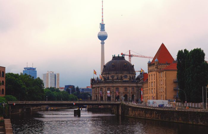 Humboldt Institut <br/> BERLINO
